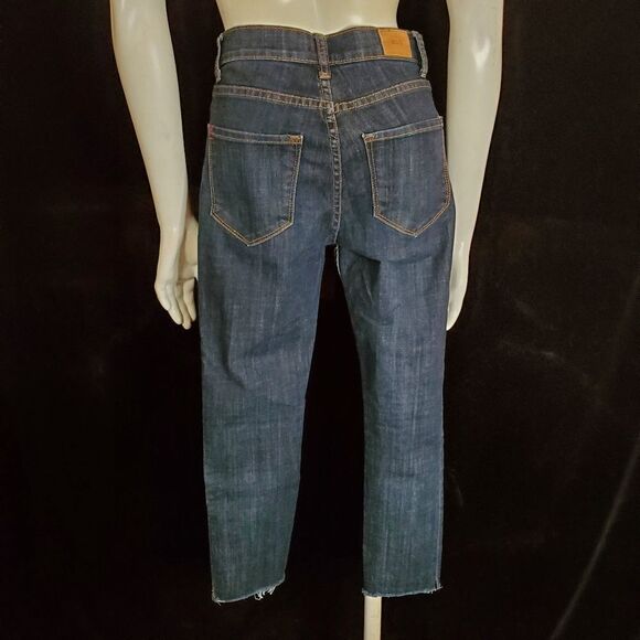 BDG High Rise Twig Ankle Blue Jeans (25x29) - Picture 4 of 6